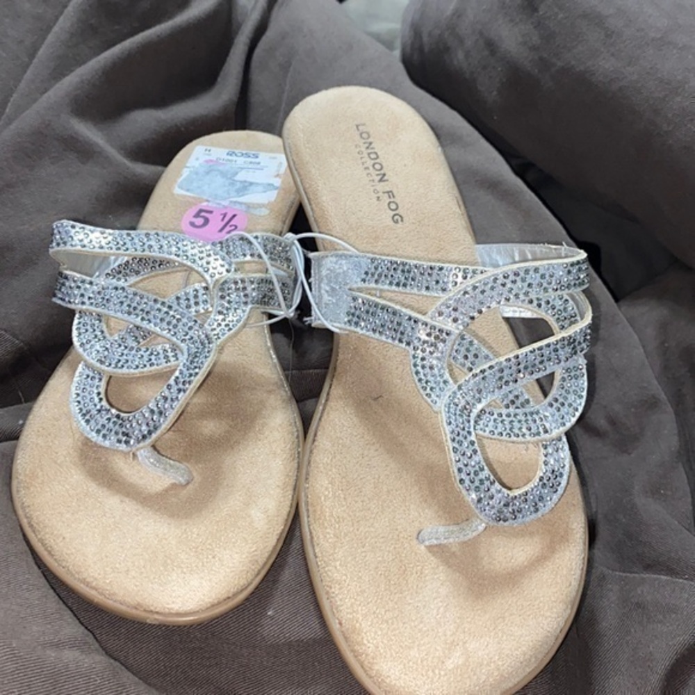 London Fog Elyssa sandal